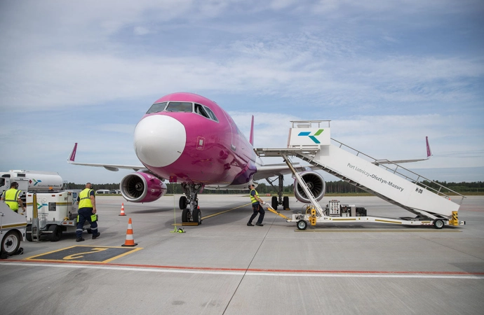 {Linie lotnicze WizzAir wznowiły połączenie z lotniska Olsztyn-Mazury do Dortmundu.}